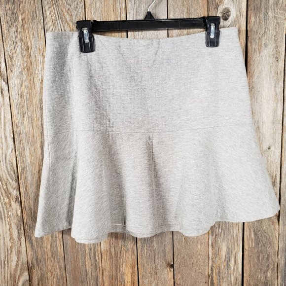 Loft M Women's Gray Quilted Textured Knit Flippy Swing Skirt Elastic Waist - Picture 3 of 7